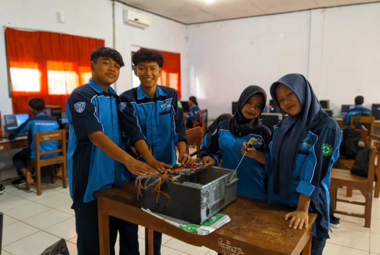 SGCAM_20251013_125901474.PORTRAIT